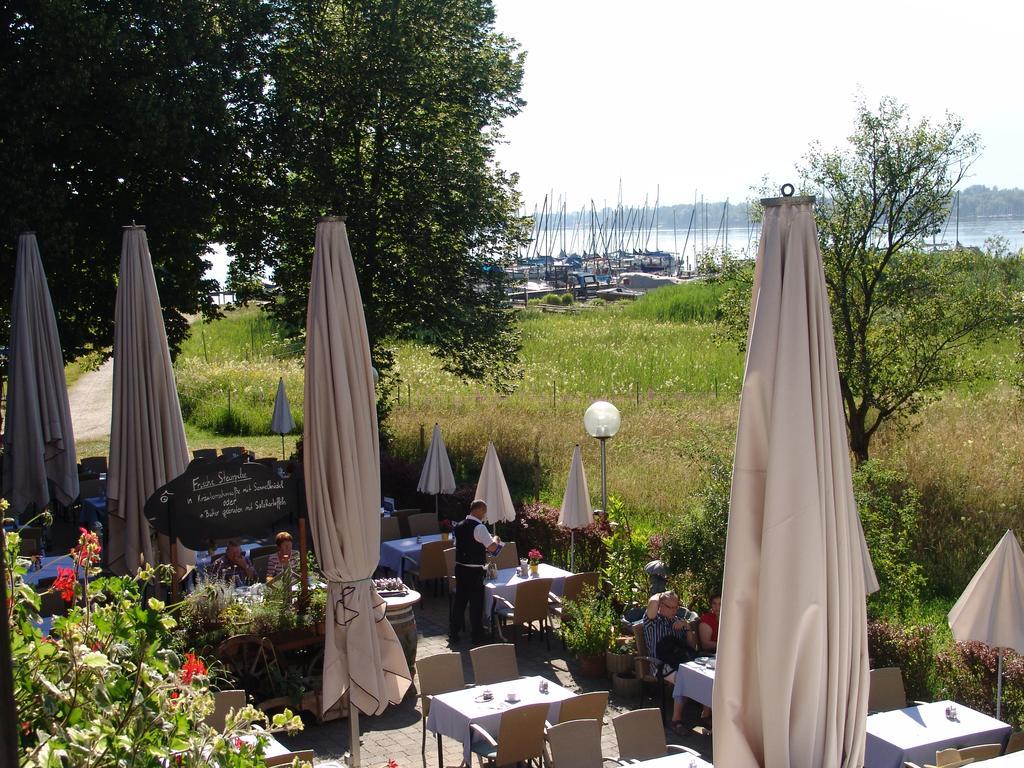 Zum Fischer Am See ***S Hotel Prien am Chiemsee Exterior photo