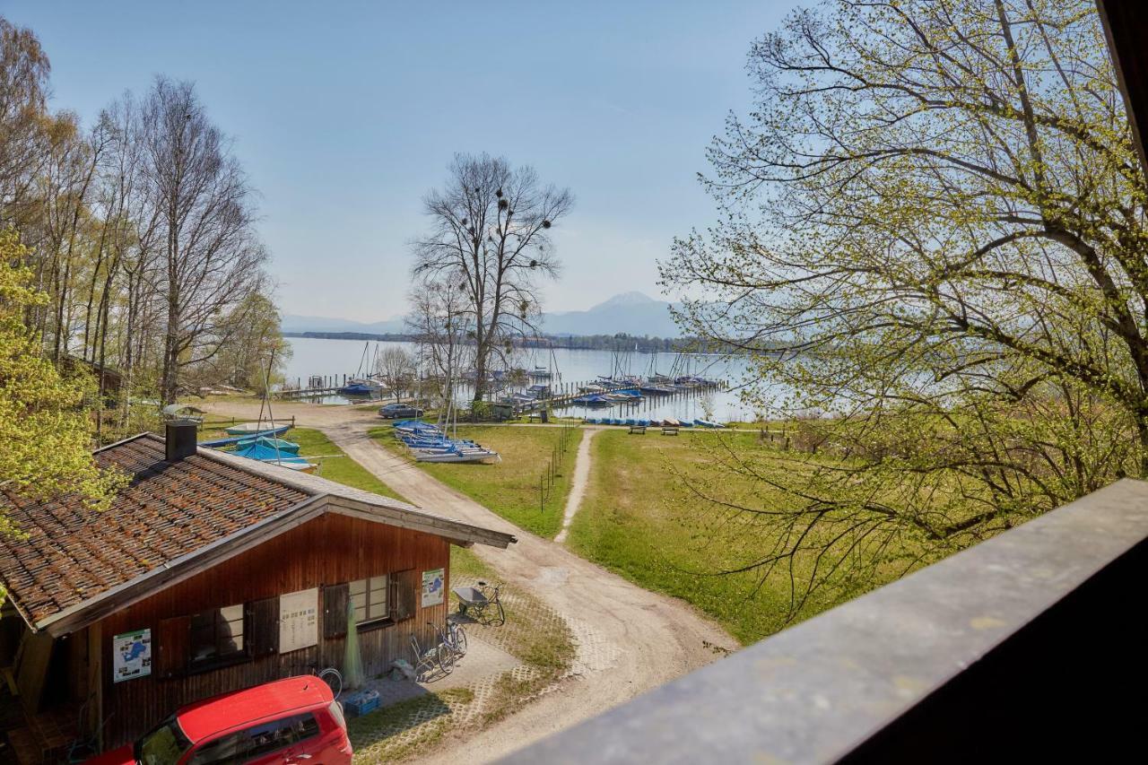 Zum Fischer Am See ***S Hotel Prien am Chiemsee Exterior photo