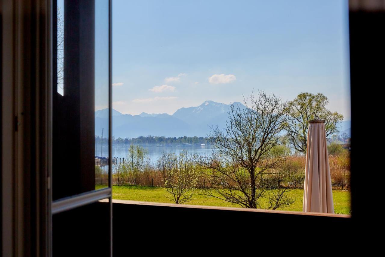 Zum Fischer Am See ***S Hotel Prien am Chiemsee Exterior photo